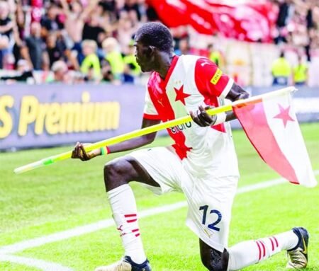 Mercato : Fenerbahçe insiste pour Malick Diouf et veut boucler le transfert rapidement