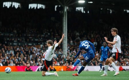 Premier League : Chelsea renverse Fulham et s’adjuge le « West London derby »