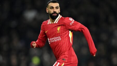 Liverpool, PSG, Al-Hilal… Quel club pour la star Mohamed Salah en 2025-2026 ?