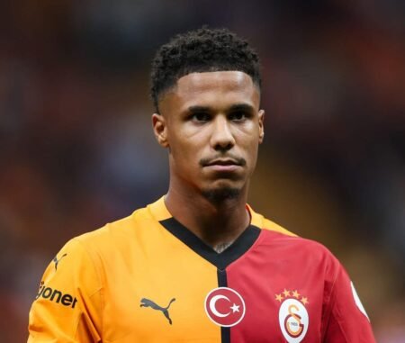 Mercato : Galatasaray pousse Ismail Jakobs vers la sortie