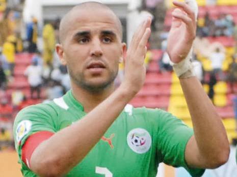 Madjid Bougherra : « J’aimais beaucoup Fadiga pour sa technicité. Il était élégant, beau à voir …quand j’étais jeune… » Madjid Bougherra : « J’aimais beaucoup Fadiga pour sa technicité. Il était élégant, beau à voir …quand j’étais jeune… »