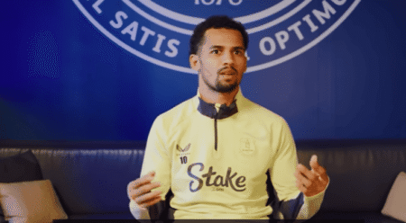 Iliman Ndiaye revient sur ses débuts réussis avec Everton : « Je suis venu ici avec un peu plus de hargne »