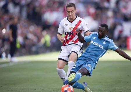 Real Betis : Touché à l’épaule, Youssouf Sabaly incertain pour la finale de Ligue Conférence contre Chelsea