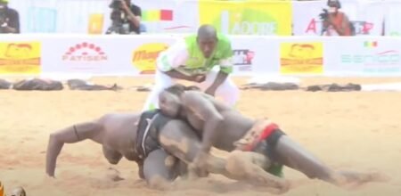 Débuts ratés pour Fils de Tigre, battu par Boy Ka, Regardez – Senego.com – Actualité au Sénégal, toute actualité du jour