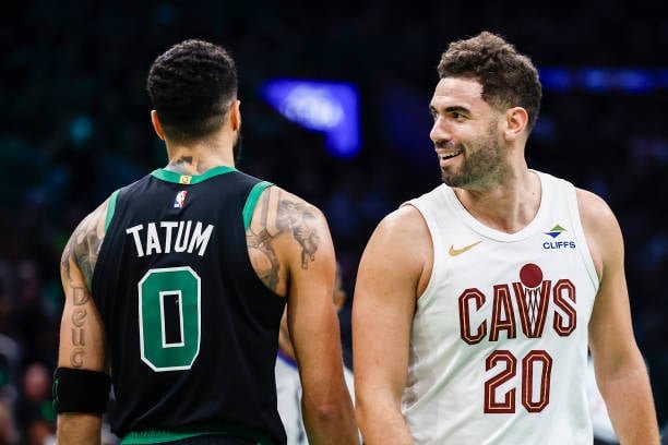 NBA – Georges Niang va rejoindre les Celtics de Boston ! NBA – Georges Niang va rejoindre les Celtics de Boston !