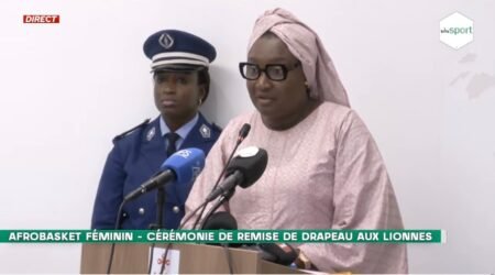 LIVE – Suivez en direct sur wiwsport.com la cérémonie de remise du drapeau national aux Lionnes pour l’AfroBasket !