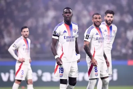 Football : L’OL lourdement est sanctionné par l’UEFA