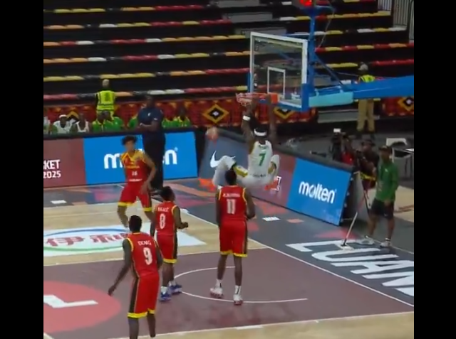 Face à l’Ouganda, les Lions mènent à la pause pour leur entrée en lice Face à l’Ouganda, les Lions mènent à la pause pour leur entrée en lice