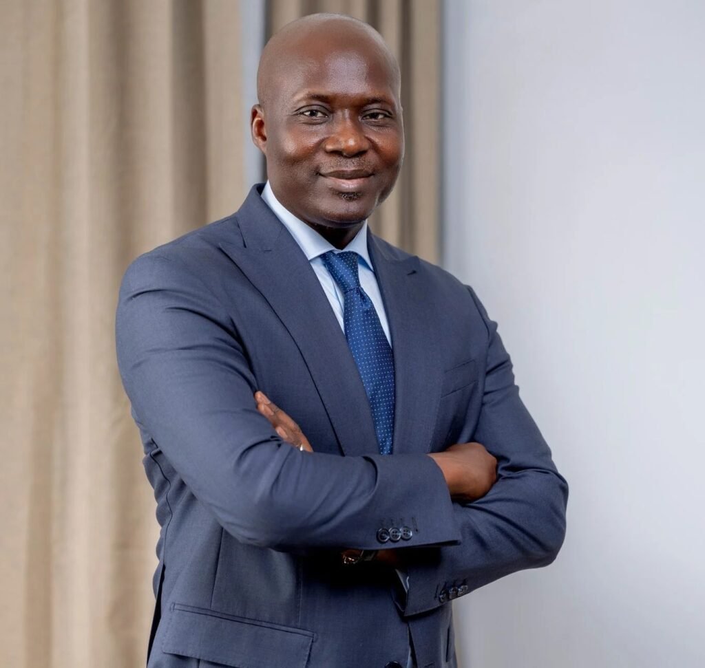 La CAF et l’UFOA-A adressent leurs félicitations à Abdoulaye Fall, nouveau président ! La CAF et l’UFOA-A adressent leurs félicitations à Abdoulaye Fall, nouveau président !