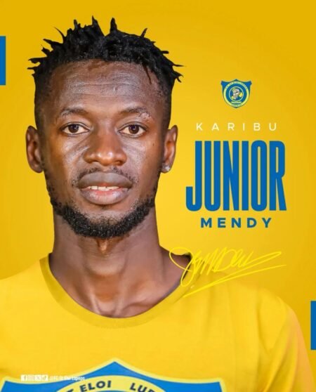Junior Marc Mendy s’engage avec le FC Saint-Éloi Lupopo