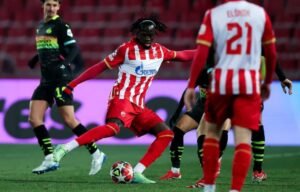 Ligue des Champions : Chérif Ndiaye et l’Etoile Rouge prennent une belle option pour les barrages en battant le Lech Poznań