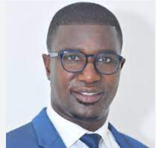 Le Président Mamadou Gueye à l’étranger, le club fait sa récré Le Président Mamadou Gueye à l’étranger, le club fait sa récré