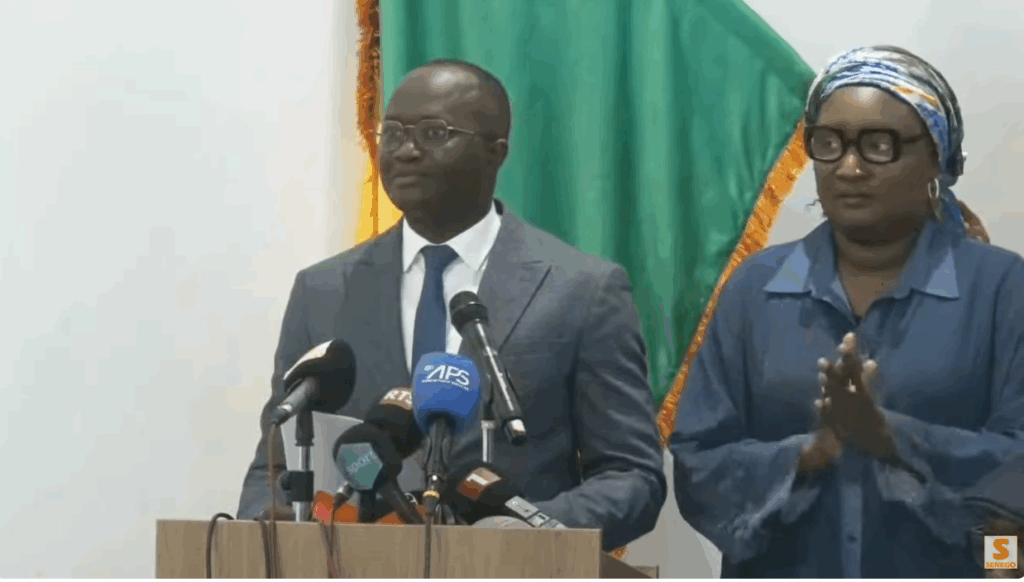 Le message de Yankohba Diémé aux Lions (Senego TV) Le message de Yankohba Diémé aux Lions (Senego TV)