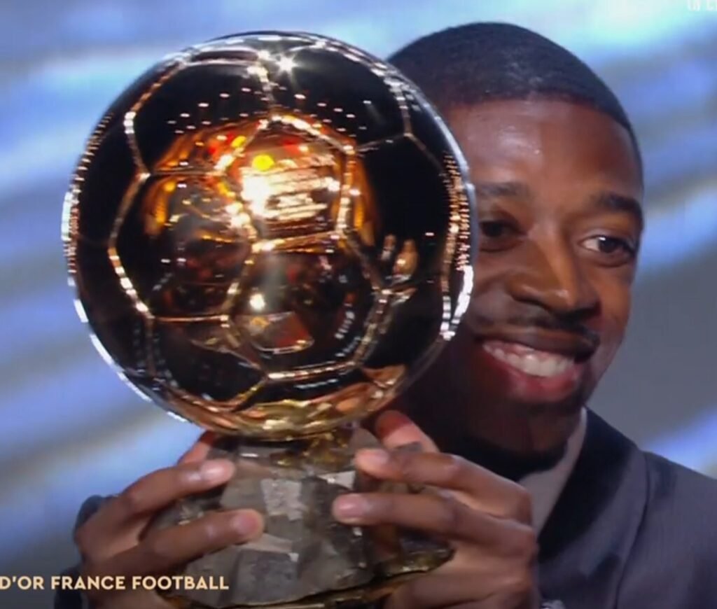 Ousmane Dembélé Remporte le Ballon d’Or 2025 : 6ème Français de l’Histoire à Être Couronné