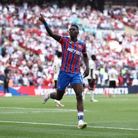 Premier league : Ismaila Sarr fait son retour avant le choc contre Liverpool.