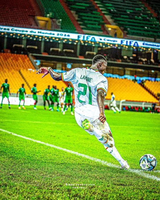 Coup dur pour Pape Thiaw : Lamine Camara forfait pour la trêve d’octobre Coup dur pour Pape Thiaw : Lamine Camara forfait pour la trêve d’octobre