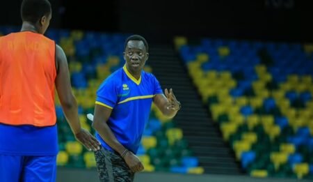 Basket : Cheikh Sarr quitte le banc du Rwanda après quatre années de collaboration