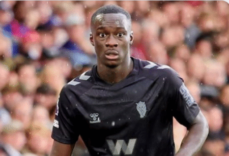 Habib Diarra blessé, plusieurs semaines d’incertitude, Pape Thiaw retient son souffle