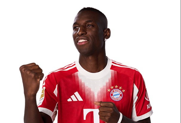Diomansy Kamara recadre Uli Hoeness sur la clause des 40 matchs Diomansy Kamara recadre Uli Hoeness sur la clause des 40 matchs