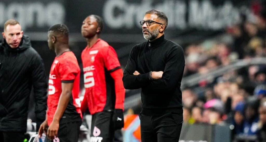 Ligue 1 : Habib Beye écarte deux cadres dont Seko Fofana pour le déplacement à Toulouse Ligue 1 : Habib Beye écarte deux cadres dont Seko Fofana pour le déplacement à Toulouse