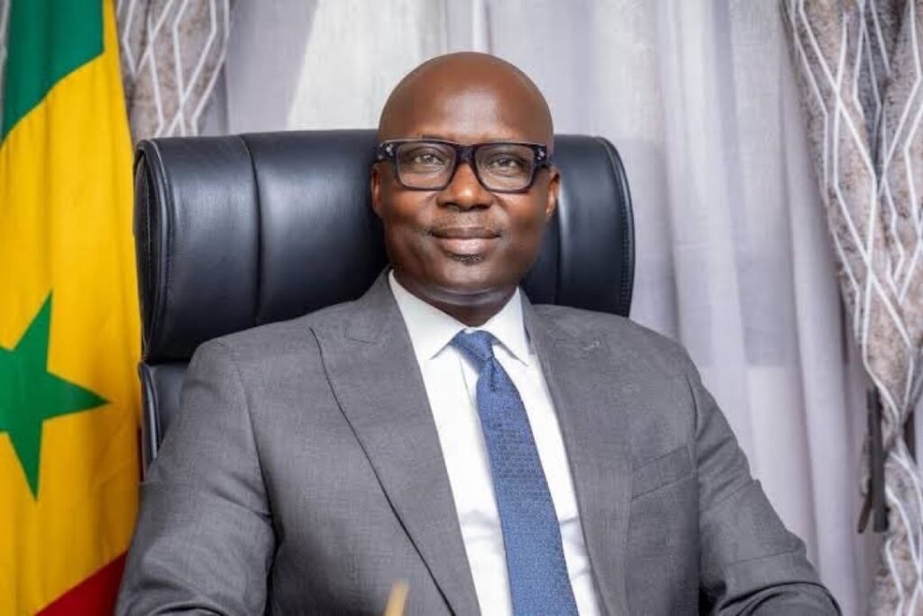 Le président de FSF Abdoulaye Fall  réagit «le peuple sénégalais peut être fier de ses Lions. » Le président de FSF Abdoulaye Fall  réagit «le peuple sénégalais peut être fier de ses Lions. »