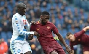 Kalidou Koulibaly : « Le TOP 3 des défenseurs que j’ai affronté, Rüdiger… » Kalidou Koulibaly : « Le TOP 3 des défenseurs que j’ai affronté, Rüdiger… »