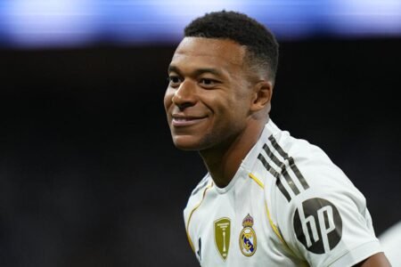 Le penalty manqué de Mbappé change tout : le Barça toujours debout Le penalty manqué de Mbappé change tout : le Barça toujours debout
