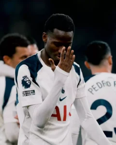 Tottenham : Pape Matar Sarr confirme sa belle forme face à Everton Tottenham : Pape Matar Sarr confirme sa belle forme face à Everton