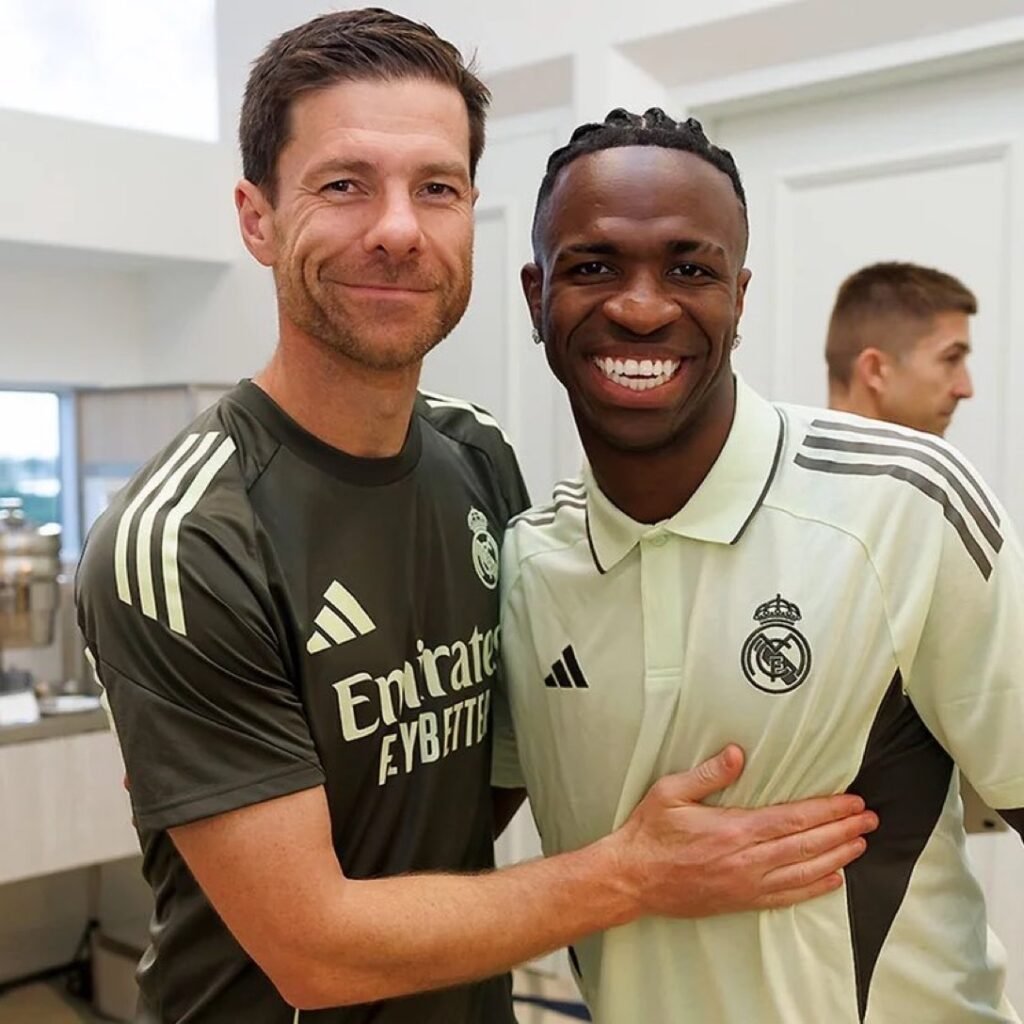 Xabi Alonso tranche sur le cas Vinicius : « L’affaire est close » Xabi Alonso tranche sur le cas Vinicius : « L’affaire est close »