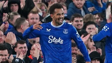 Tottenham, Milan, Atlético … les grands clubs se disputent Iliman Ndiaye, Everton fixe son prix à 70 milliards F CFA Tottenham, Milan, Atlético … les grands clubs se disputent Iliman Ndiaye, Everton fixe son prix à 70 milliards F CFA