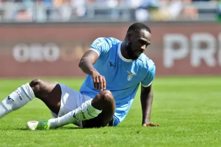 Serie A : La Lazio surveille le retour de Boulaye Dia après sa blessure à la cheville