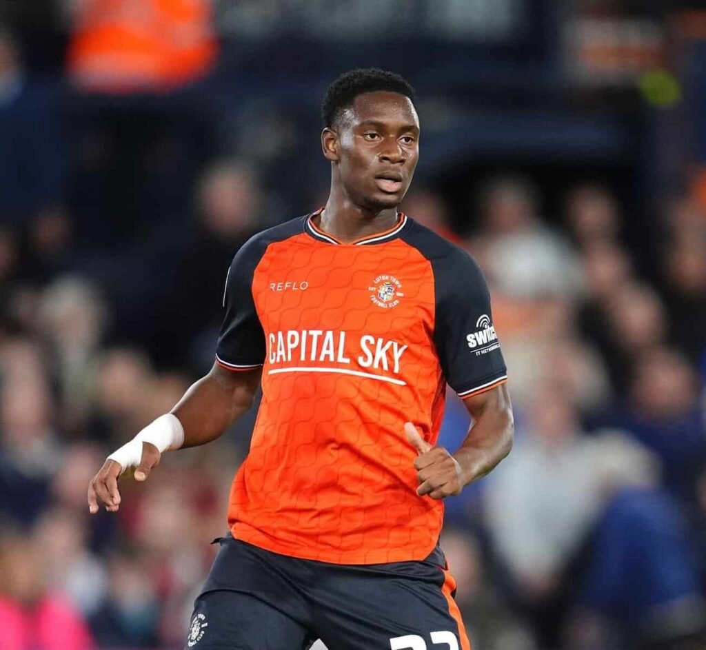 FA Cup : Lamine Fanne Dabo buteur et passeur, Luton Town passe au prochain tour en battant Forest Green Rovers