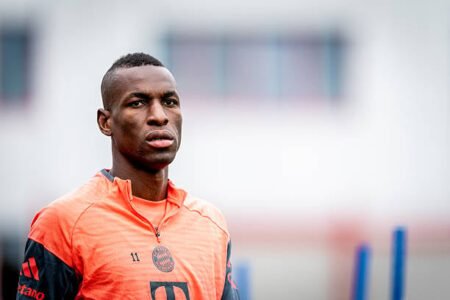 Bundesliga : Nicolas Jackson titulaire avec le Bayern face à Dortmund
