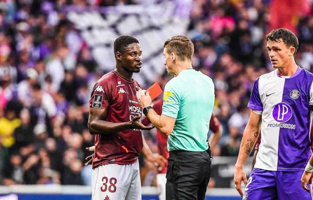 FC Metz : Sadibou Sané prend trois nouveaux matchs de suspension FC Metz : Sadibou Sané prend trois nouveaux matchs de suspension