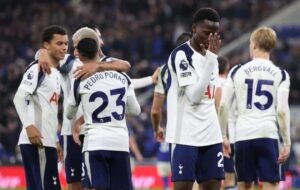 Jamie O´Hara (ancien joueur de Tottenham) : « Pape Matar Sarr semble malheureux (…) Il devrait être de retour dans le onze de départ des Spurs… »